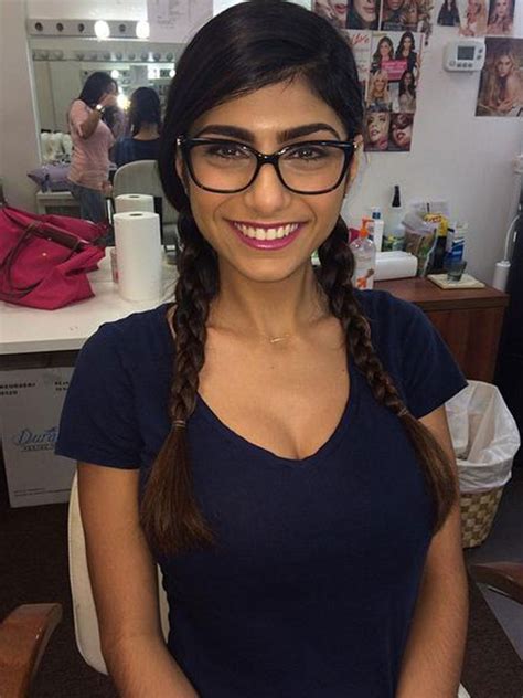 xxx videos mia khalifa|Mia Khalifa Porn Videos 